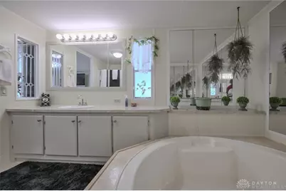 12218 Sandi Lane, Medway, OH 45341 - Photo 29