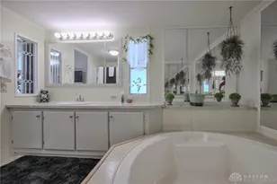 12218 Sandi Ln, Medway, OH 45341 - Photo 29