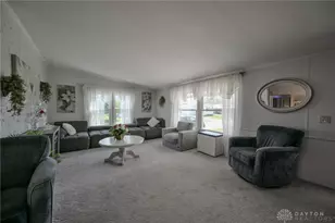 12218 Sandi Ln, Medway, OH 45341 - Photo 3