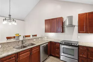 1500 Turnberry Village Dr, Washington Twp, OH 45458 - Photo 13