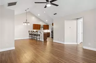 1500 Turnberry Village Dr, Washington Twp, OH 45458 - Photo 7