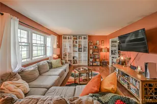 303 Villa Dr, New Carlisle, OH 45344 - Photo 11