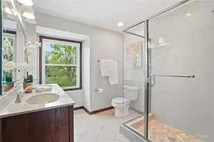 1650 E Slater Ct, Beavercreek Twp, OH 45385 - Photo 35