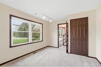 1650 E Slater Court, Beavercreek Twp, OH 45385 - Photo 27