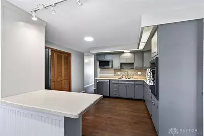 549 E Alkaline Springs Road, Vandalia, OH 45377 - Photo 17