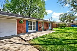 4264 Bellemead Dr, Bellbrook, OH 45305 - Photo 5