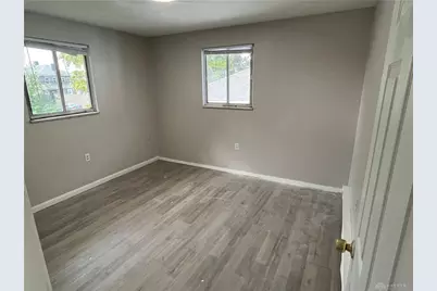 445 Hunter Avenue, Dayton, OH 45404 - Photo 13