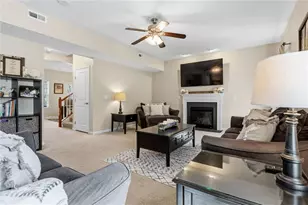 9755 Crooked Creek Dr, Clear Creek Township, OH 45458 - Photo 11