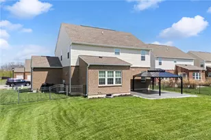 9755 Crooked Creek Dr, Clear Creek Township, OH 45458 - Photo 45