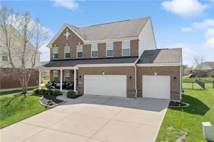 9755 Crooked Creek Dr, Clear Creek Township, OH 45458 - Photo 3