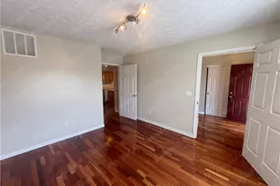 2348 Hazelnut Dr, Fairborn, OH 45324 - Photo 7