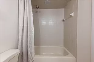 7850 Rain Tree Rd, Centerville, OH 45459 - Photo 17