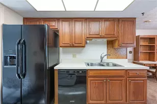 7850 Rain Tree Rd, Centerville, OH 45459 - Photo 13