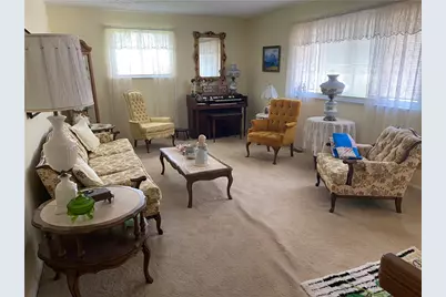 618 Farmersville Germantown Pike, Germantown, OH 45327 - Photo 3