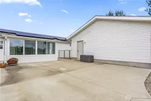 4590 Pyrmont Rd, Lewisburg, OH 45338 - Photo 29