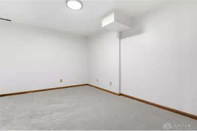 4001 Dogwood Trail, Dayton, OH 45429 - Photo 27