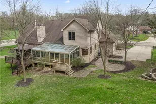 4001 Dogwood Trail, Dayton, OH 45429 - Photo 3