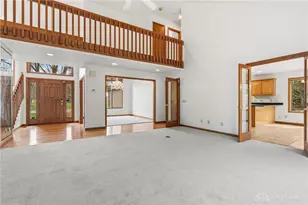 4001 Dogwood Trail, Dayton, OH 45429 - Photo 5