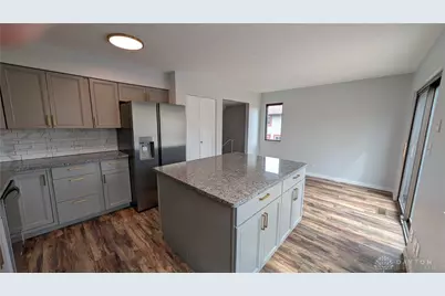 6032 Cinnamon Tree Court, Englewood, OH 45322 - Photo 9