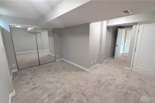 6032 Cinnamon Tree Ct, Englewood, OH 45322 - Photo 5