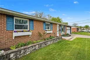 301 Porter Dr, Englewood, OH 45322 - Photo 5