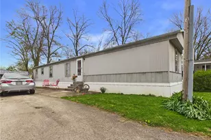 1324 Sweitzer St, Greenville, OH 45331 - Photo 3