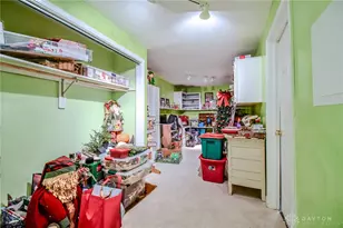 790 Chaucer Ln, Tipp City, OH 45371 - Photo 25