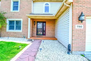 790 Chaucer Ln, Tipp City, OH 45371 - Photo 3