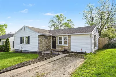 1864 Burrowes Boulevard, Fairborn, OH 45324 - Photo 1