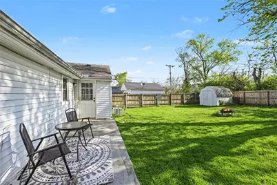 1864 Burrowes Boulevard, Fairborn, OH 45324 - Photo 15