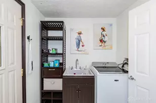 517 Princewood Ave, Washington Twp, OH 45429 - Photo 23