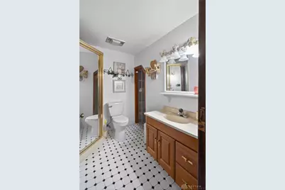 9475 N Dixie Drive, Vandalia, OH 45414 - Photo 17