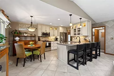 2131 Pelwood Drive, Centerville, OH 45459 - Photo 11