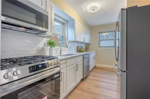 1012 Hampshire Rd, Dayton, OH 45419 - Photo 13