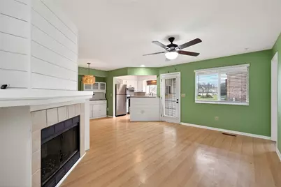 404 Waterfront Place, Centerville, OH 45458 - Photo 3