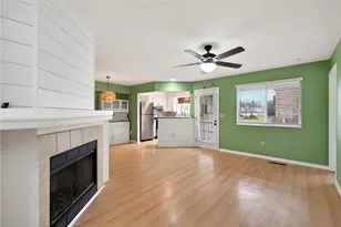 404 Waterfront Pl, Centerville, OH 45458 - Photo 3