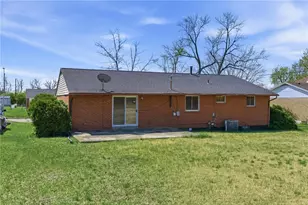 4619 Belcourt Dr, Jefferson Twp, OH 45417 - Photo 5