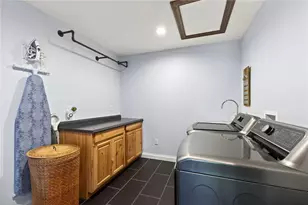 3605 E Salinas Cir, Sugarcreek Twp, OH 45440 - Photo 35