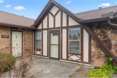 957 Pine Needles Drive, Centerville, OH 45458 - Photo 31