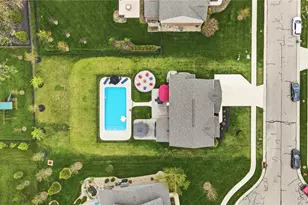 9582 Aspen Brook Ct, Clearcreek Twp, OH 45458 - Photo 5