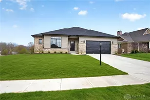 3953 Jacob Hills Ct, Bellbrook, OH 45305 - Photo 1