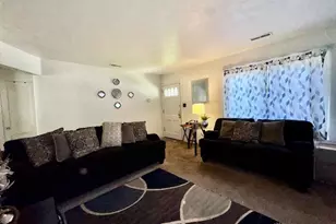 220 E Sunrise Ave, Trotwood, OH 45426 - Photo 9