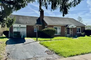 220 E Sunrise Ave, Trotwood, OH 45426 - Photo 3