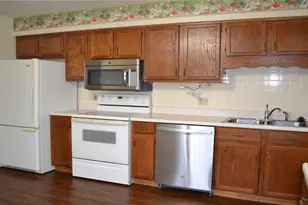 1031 Armsgate Rd, Springfield, OH 45503 - Photo 9