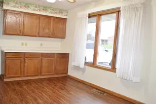 1031 Armsgate Rd, Springfield, OH 45503 - Photo 7