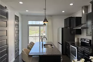 1004 Parklake Row, Springboro, OH 45066 - Photo 5