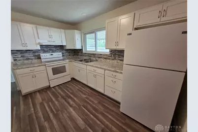 336 Estonia Drive, New Lebanon, OH 45345 - Photo 13