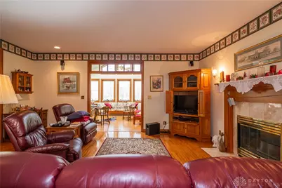 3955 Oakview Drive, Beavercreek, OH 45430 - Photo 5