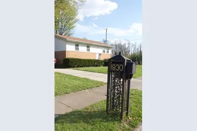 1930 Brandt Pike, Dayton, OH 45404 - Photo 5