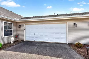 328 Bending Branch Ln, Miamisburg, OH 45342 - Photo 3